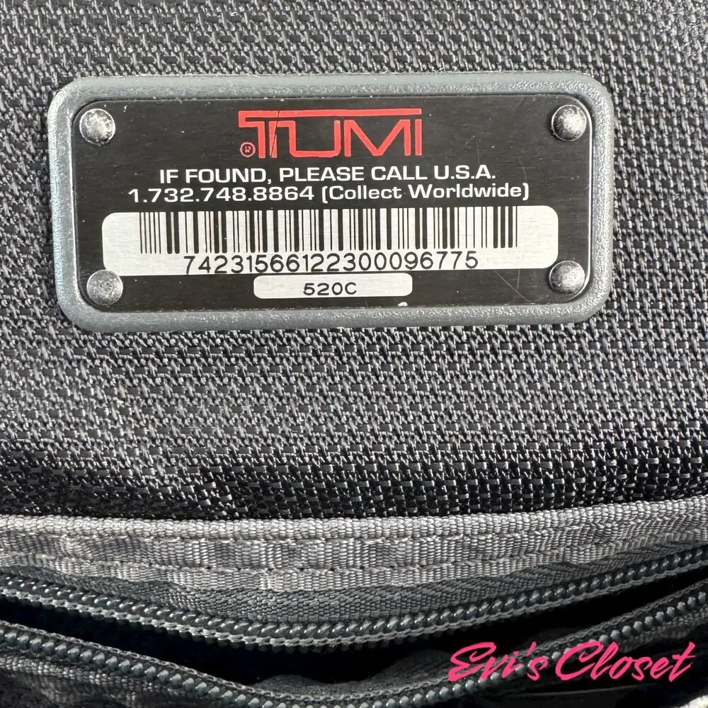 Tumi looking stylish